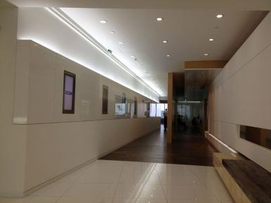 800平米中大空間辦公室裝修設計